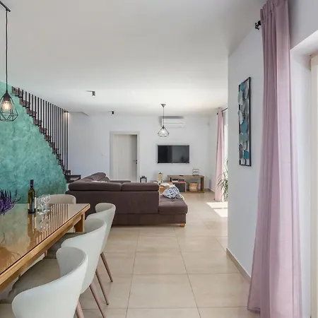 Villa Matea